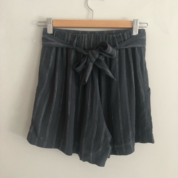 Wilfred Shorts - Picture 6 of 7